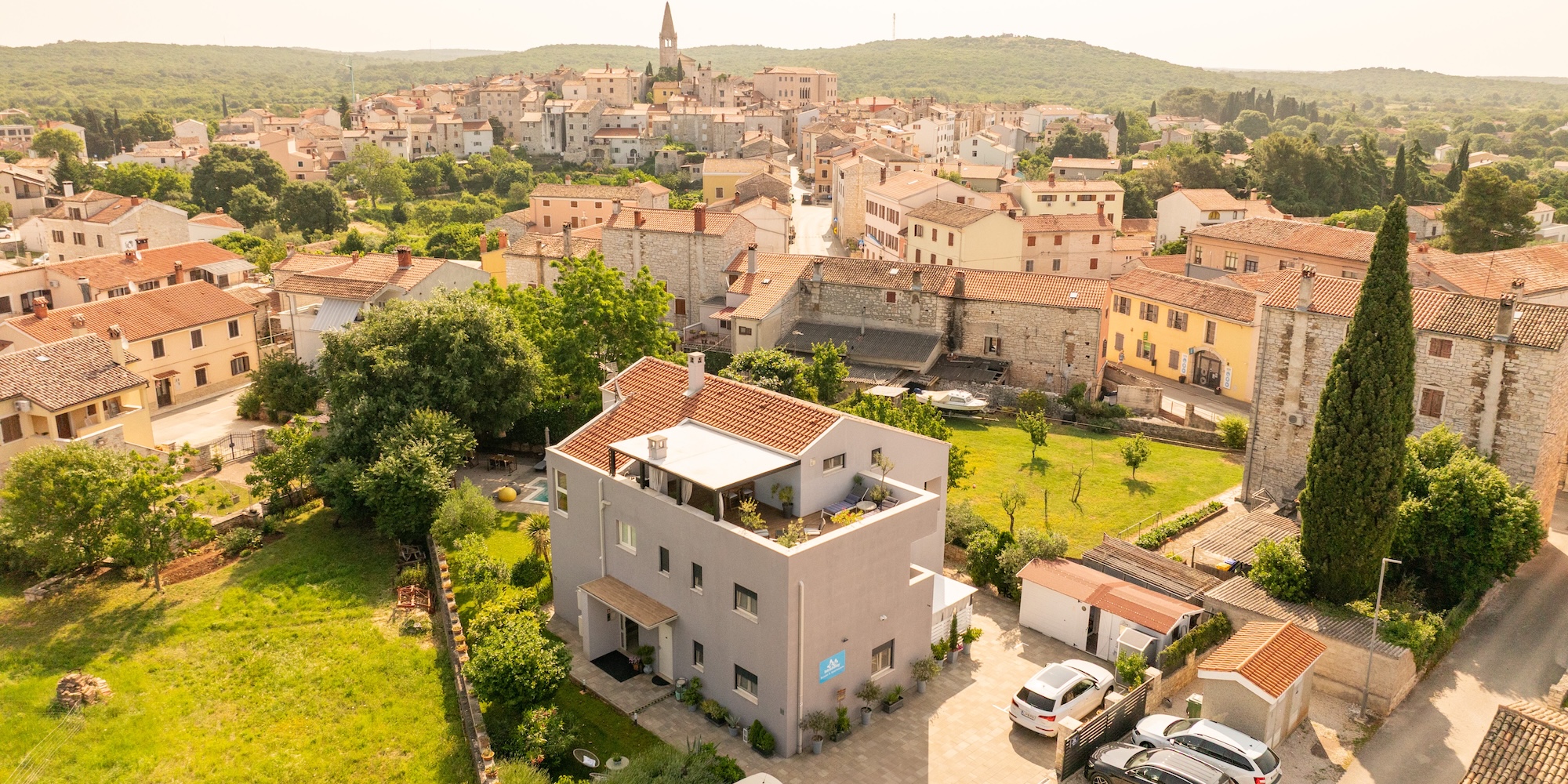 Istrasoley bale valle